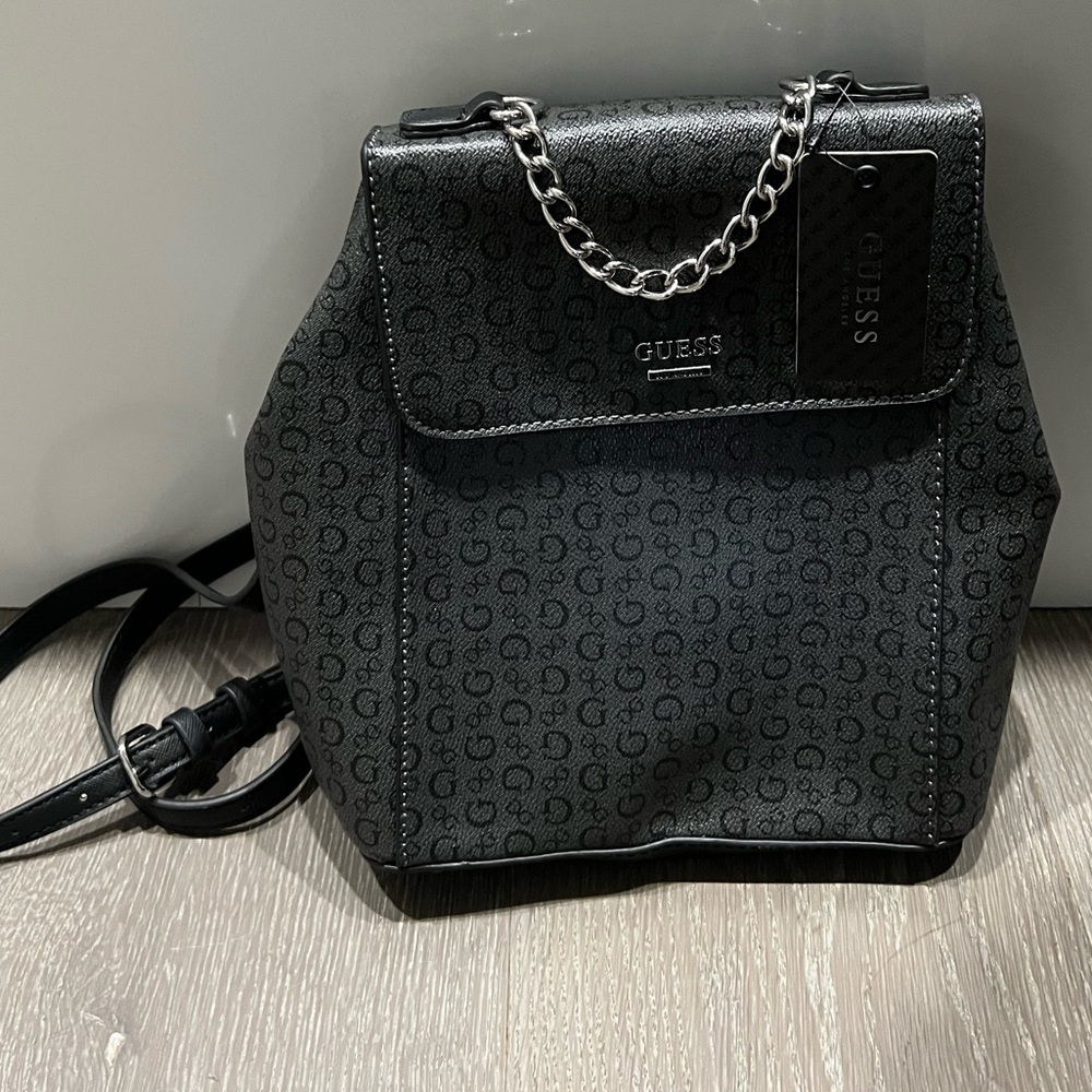 GUESS Wesley Sv510230 Purse Backpack Book Bag
Black